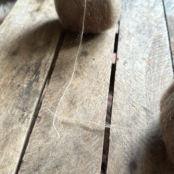 Luxury hand dyed mohair/silk lace - Picture 5 of 5